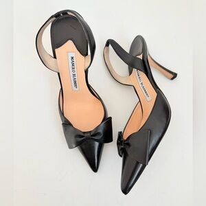 Manolo Blahnik Vintage Black Leather bow embellish slingback pumps EU36.5